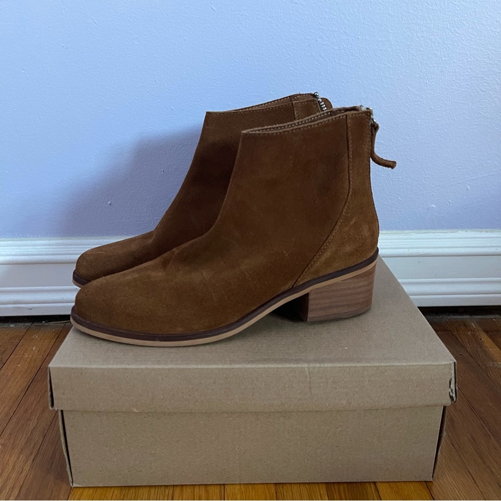 Steve Madden Suede Booties